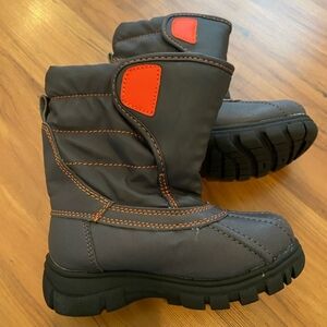Kids' Gray and Orange Winter Boots